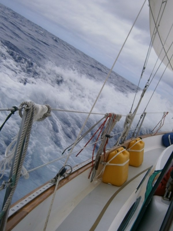 Sailing the Pacific Ocean from Guam to Japan