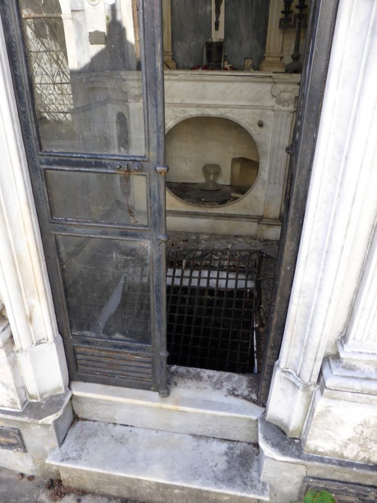 Recolete Cemetery.  Buenos Aires, Argentina.