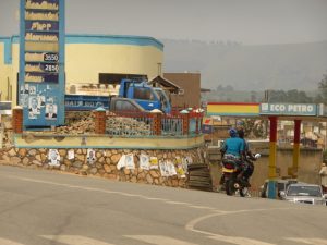 Lake Bunyonyi to Fort Portal: Tired Man